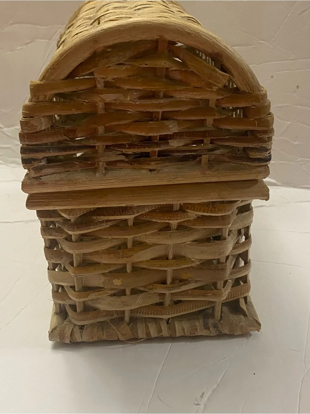 Natural Woven Rattan Storage Basket - Tan chest hand made hinges collection